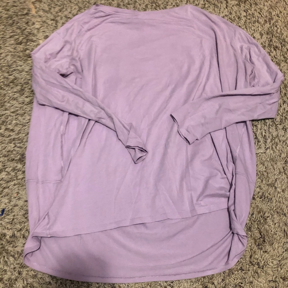 NWOT LULULEMON SHIRT size6